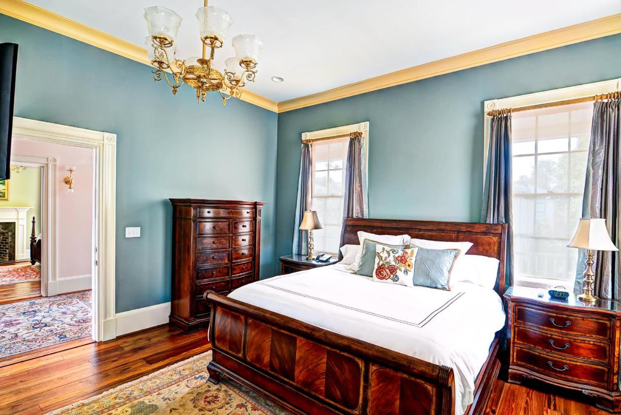 Fort Conde Inn - Mobile — photo 1