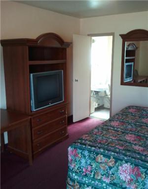 Shamrock Motel — photo 10