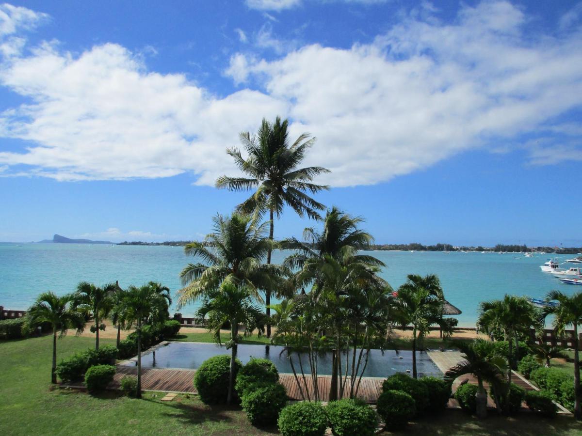 Beach: Ocean Bay Villa