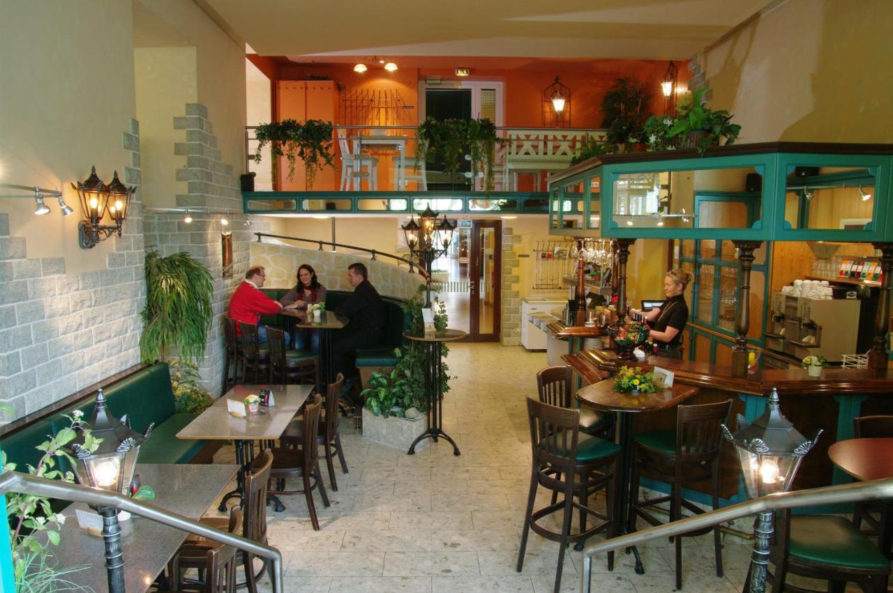 Hotel St.-Michaels-Heim - 4