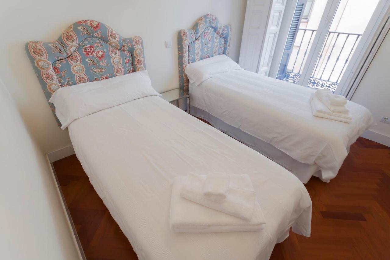 Exclusivo 3 dormitorios Plaza Mayor, Madrid – Precios ...