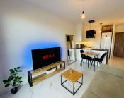 Nova Ochota Prestige Apartment with private parking