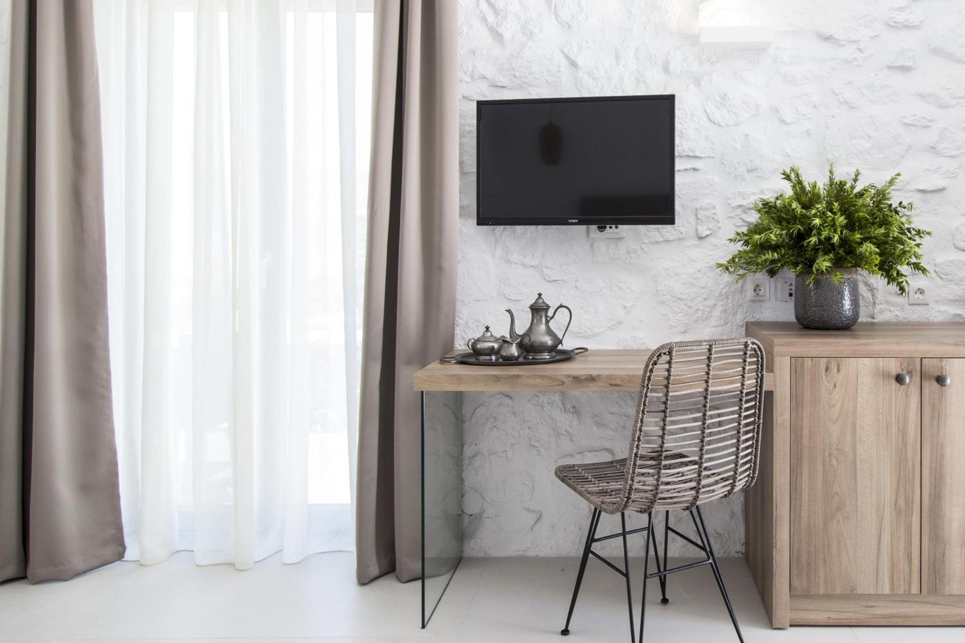 Ftelia Bay Boutique Hotel - Photo 116