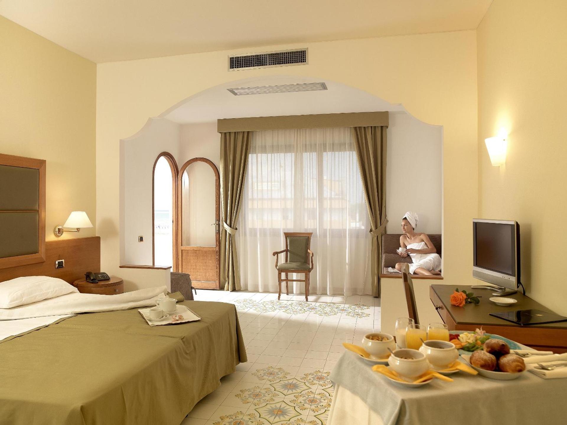 Grand Hotel Don Juan - Photo 28