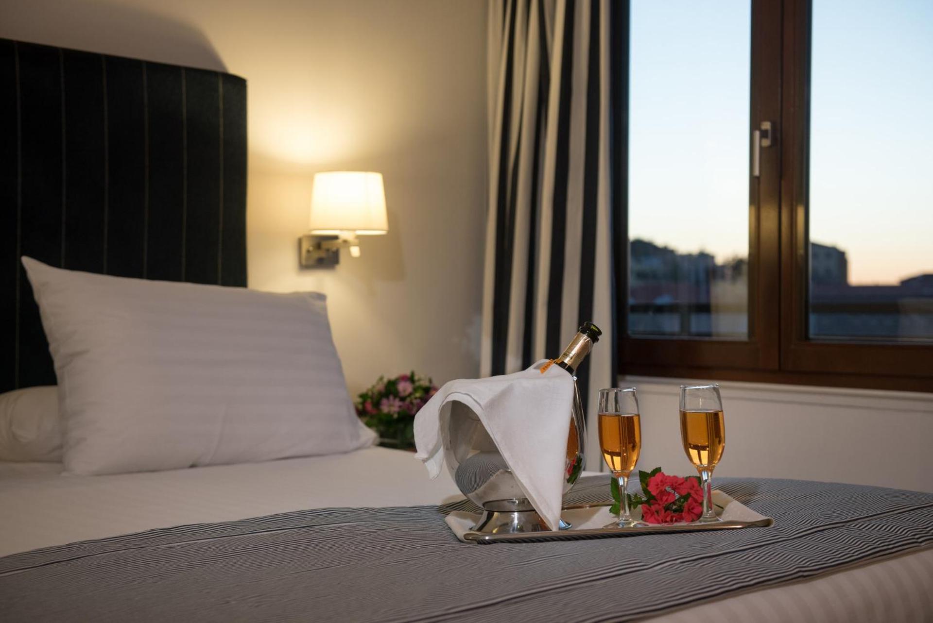 Porto Veneziano Hotel - Photo 35