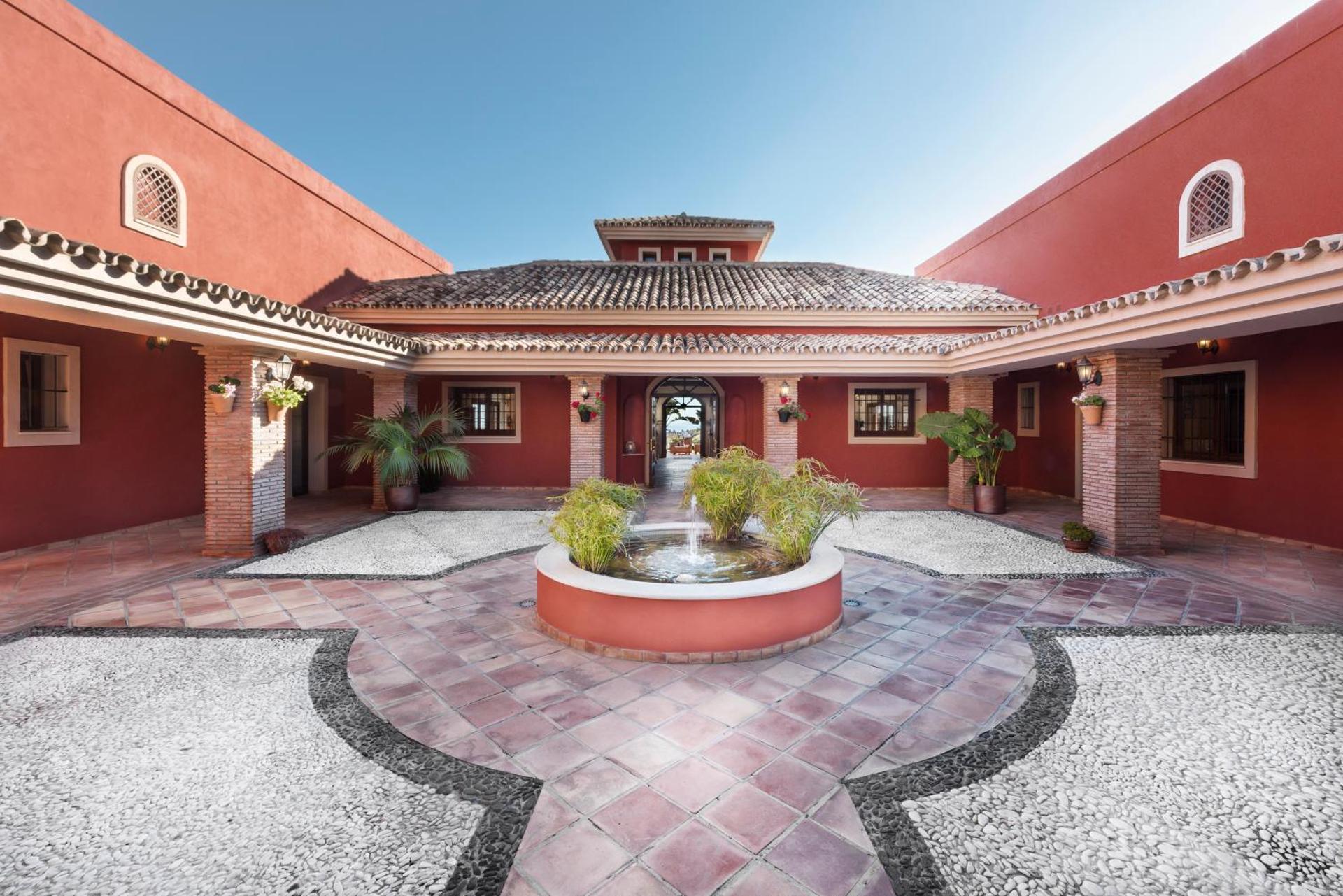 Colina del Paraiso - Photo 49