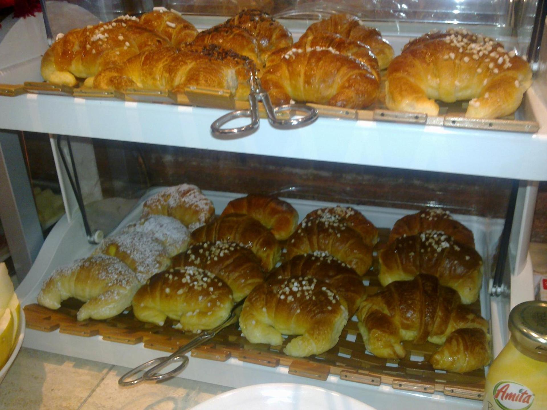 Hotel Susa - Photo 3