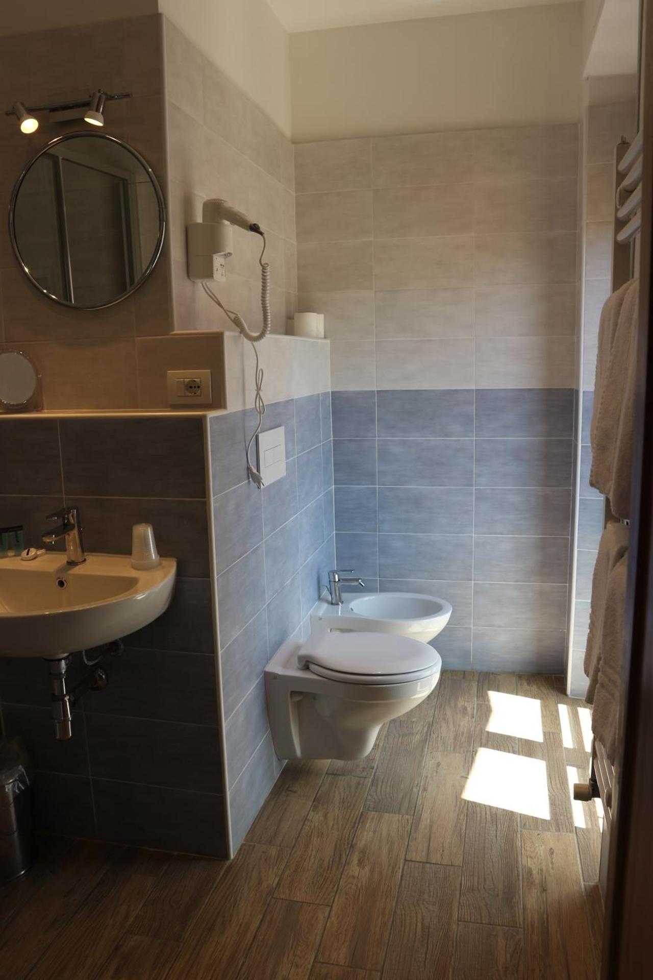 Hotel Viterbo Inn - Photo 59