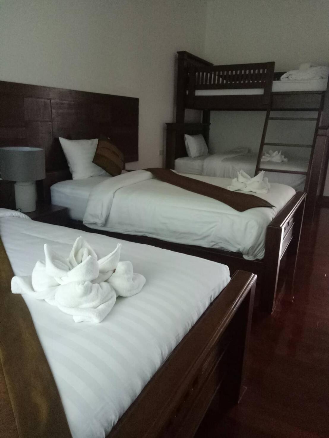Buraphat Resort - Photo 89