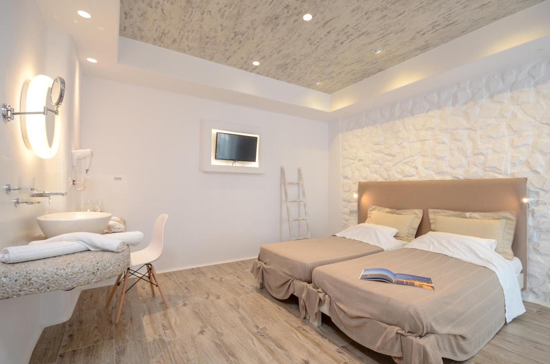 Villa Adriana Hotel - Photo 29