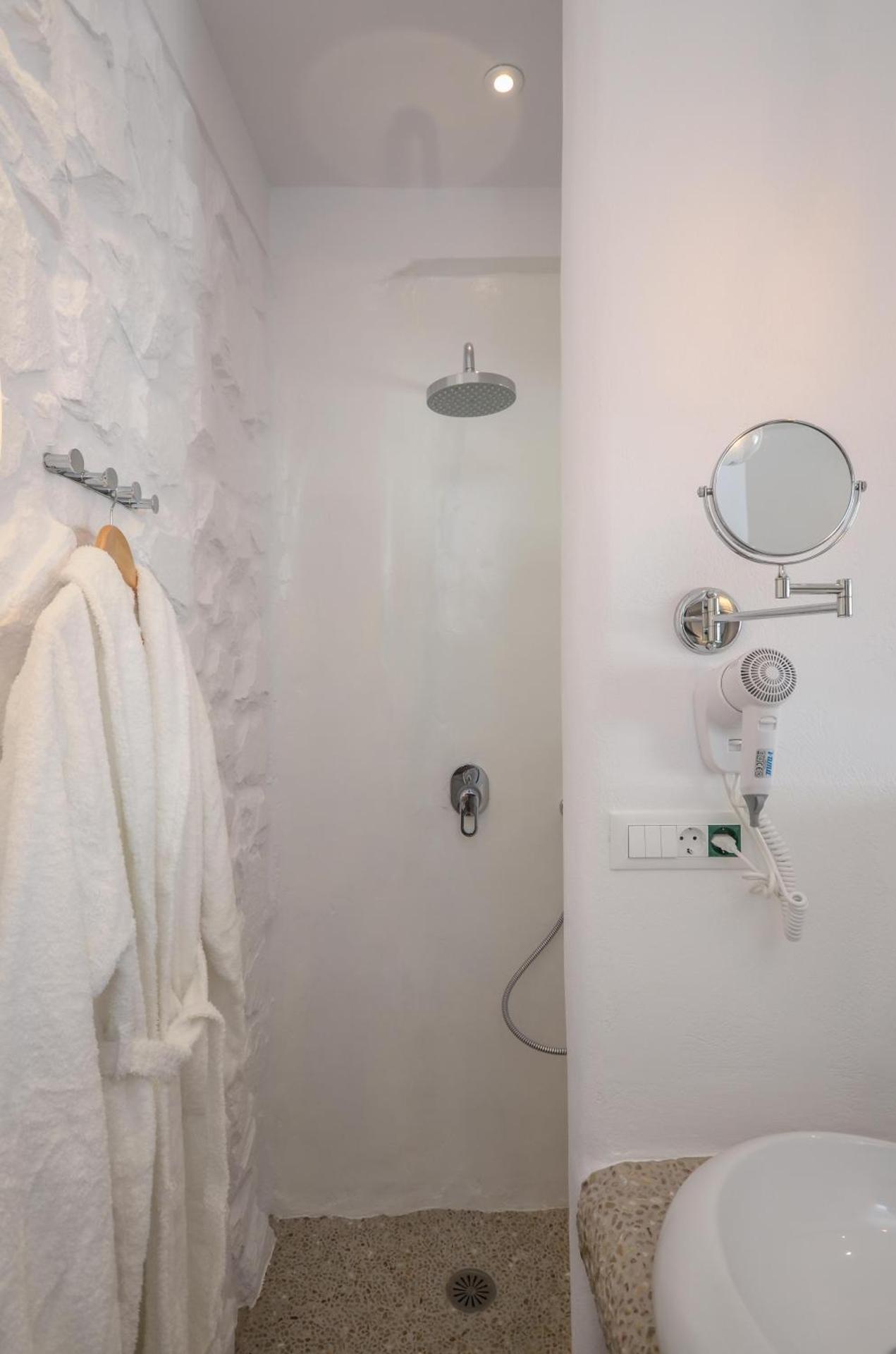 Villa Adriana Hotel - Photo 45