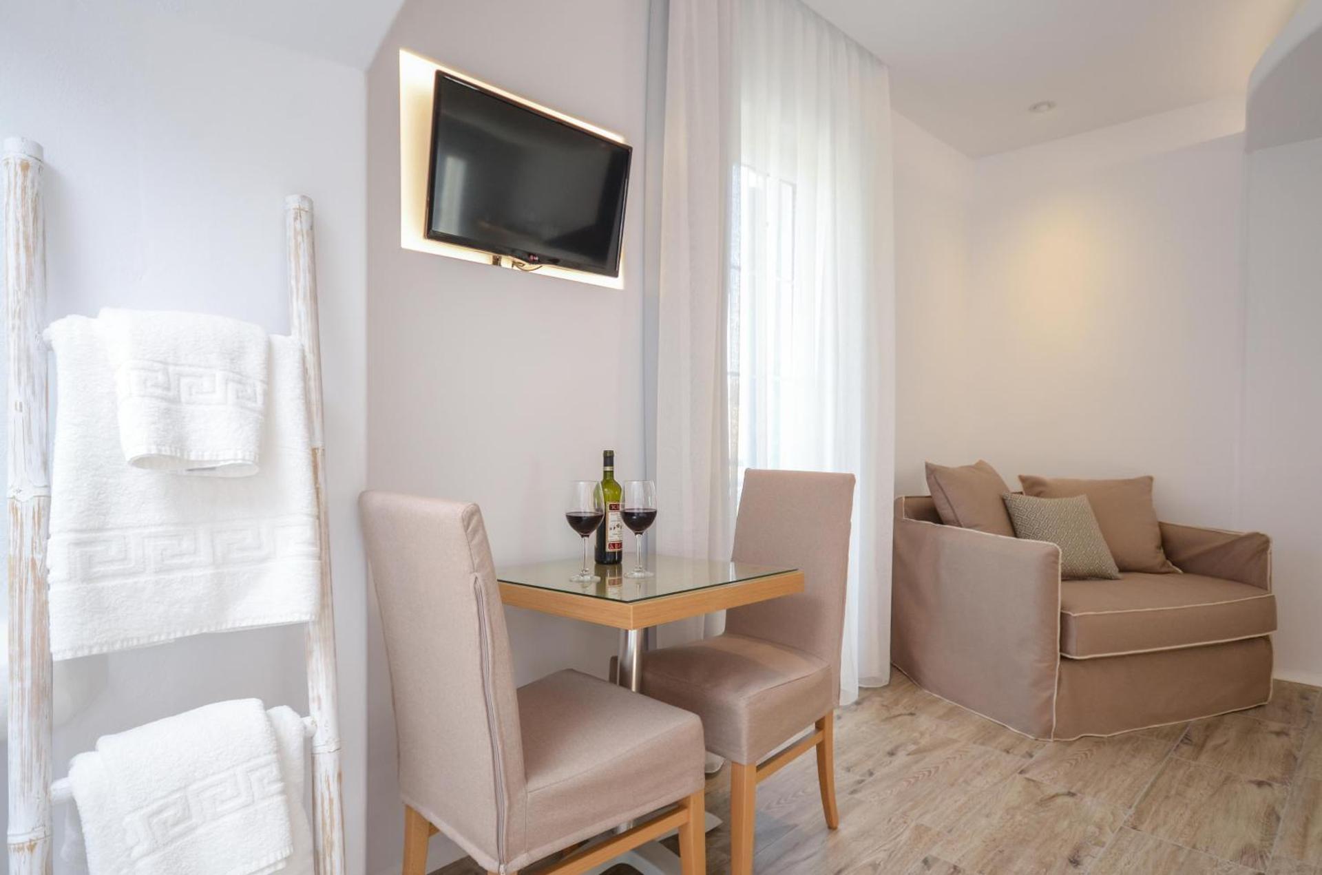 Villa Adriana Hotel - Photo 57