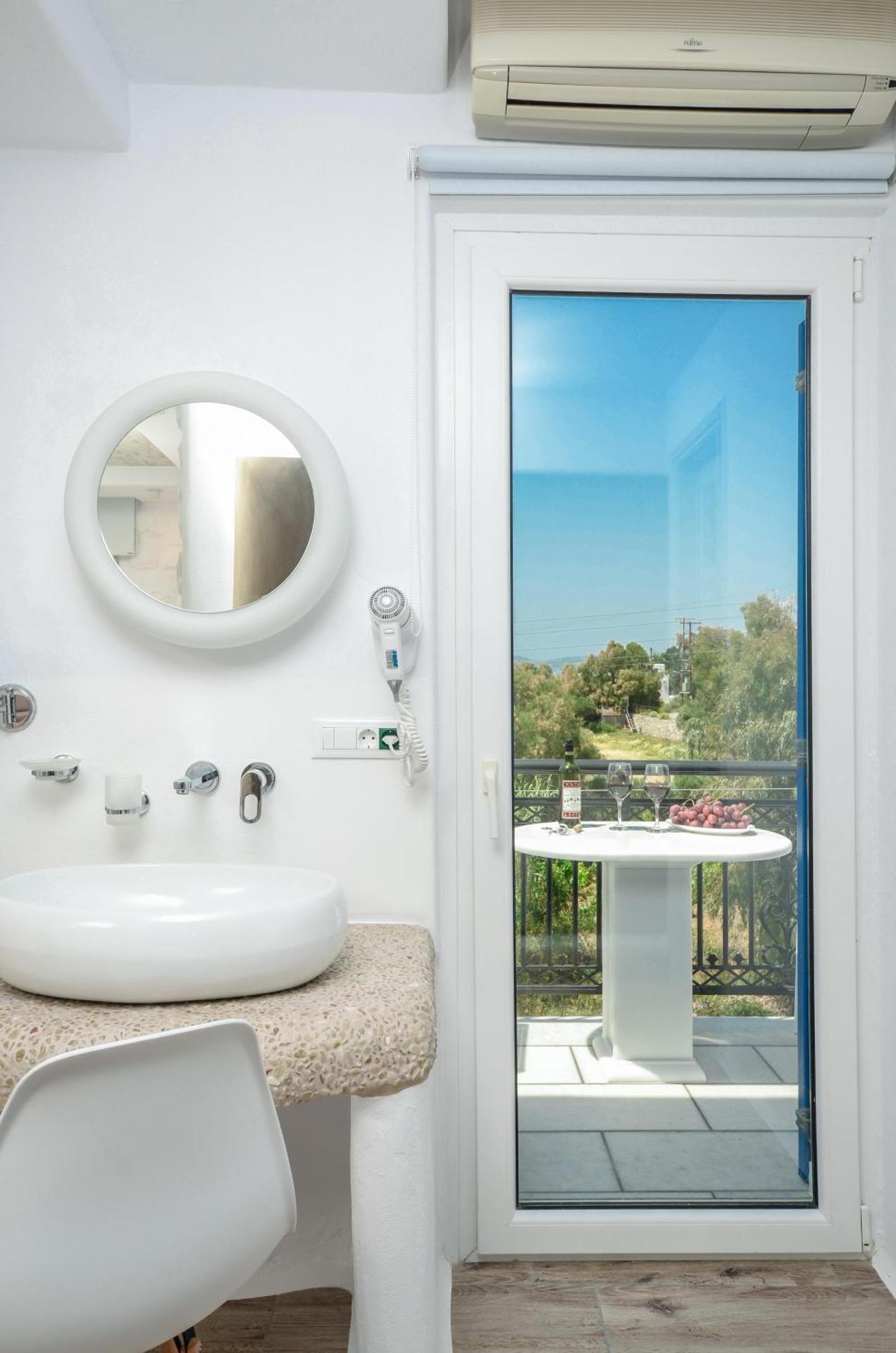 Villa Adriana Hotel - Photo 59