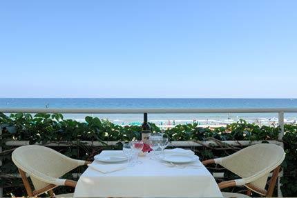 Hotel Beau Sejour - Photo 33