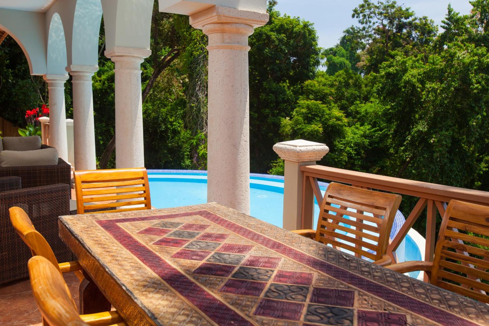 La Colina - 3 Bedrooms - Photo 21