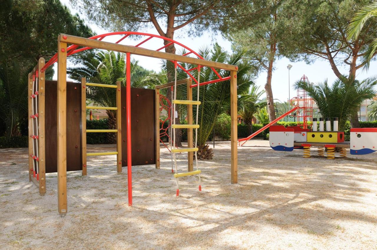 Hotel Oasis - Photo 38