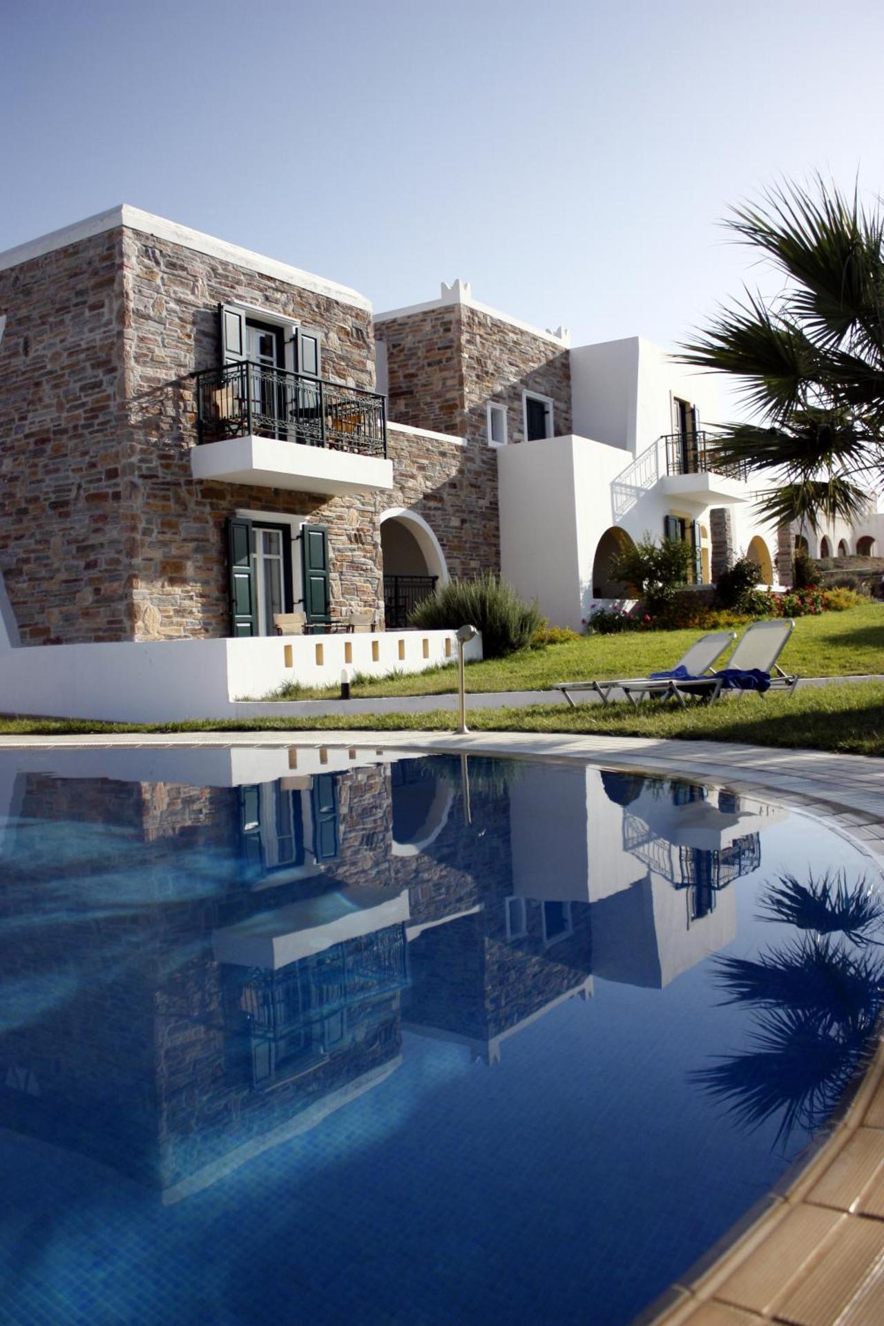 Naxos Palace Hotel - Photo 35