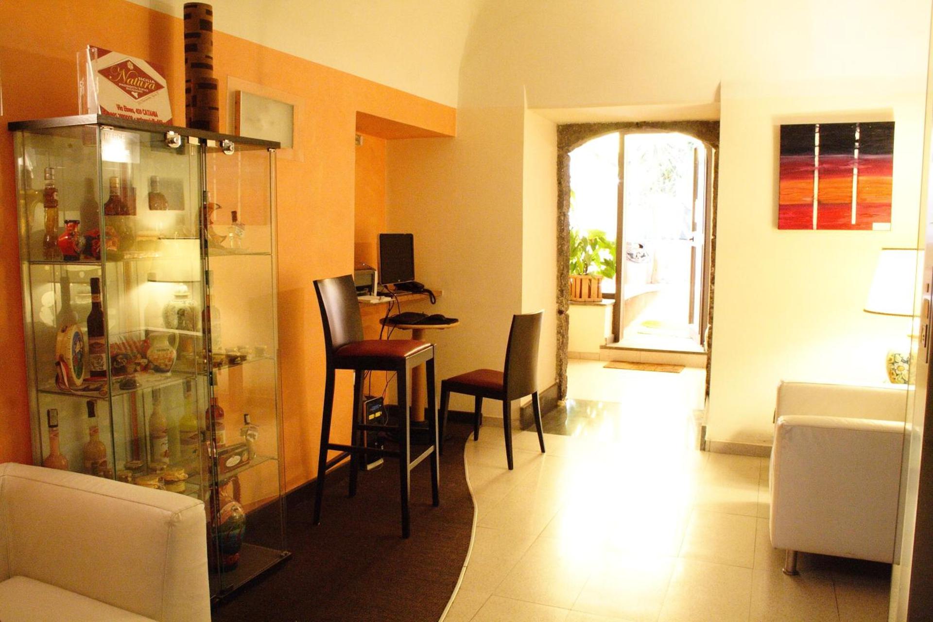 San Max Hotel - Photo 38