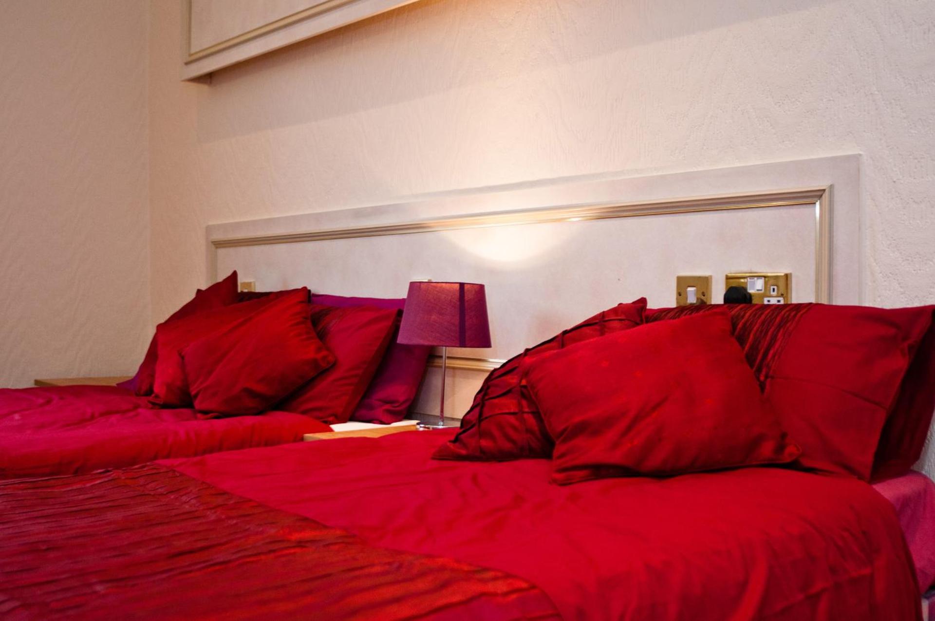 Cumberland Apartments - Photo 21