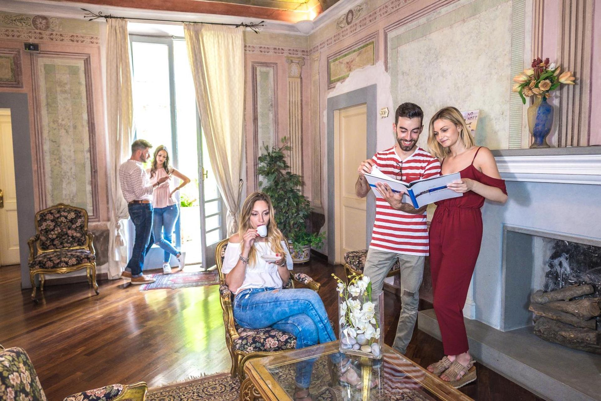 Hotel Fortuna - Photo 25