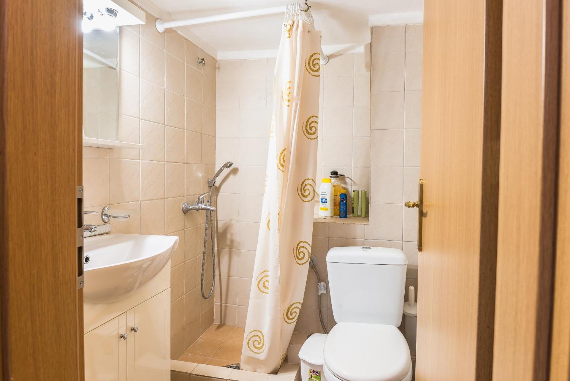 Seaside Apartment - Photo 15