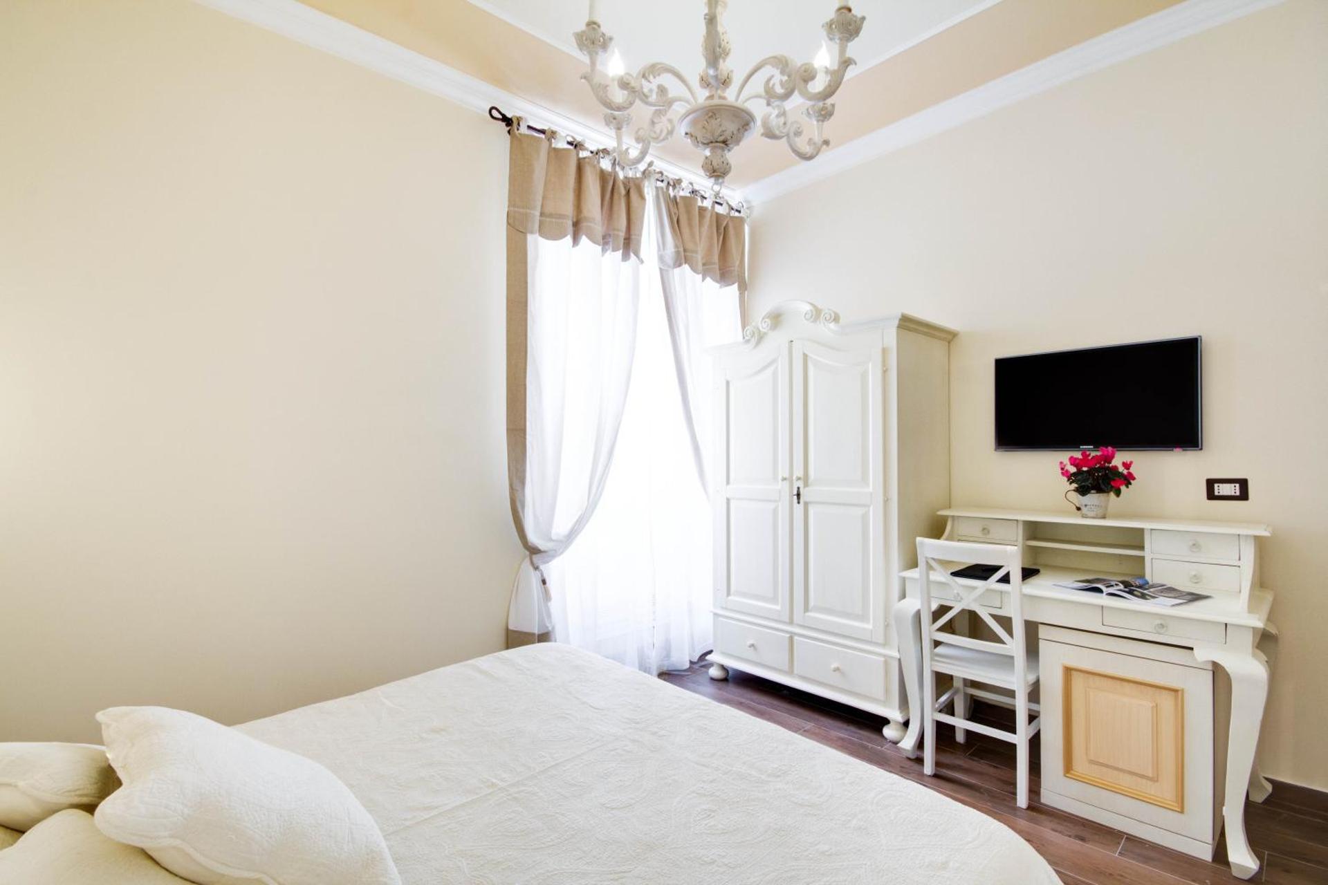 Lunaria Suites Rome Vaticano - Photo 9