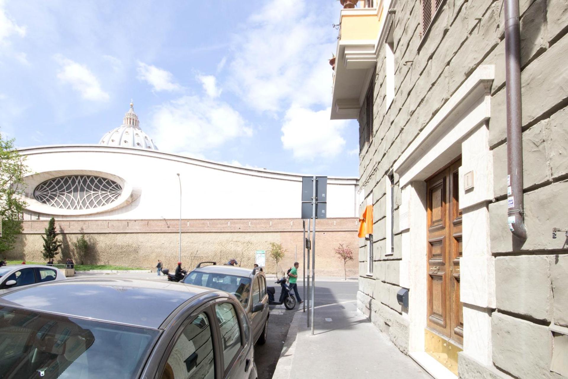 Lunaria Suites Rome Vaticano - Photo 12