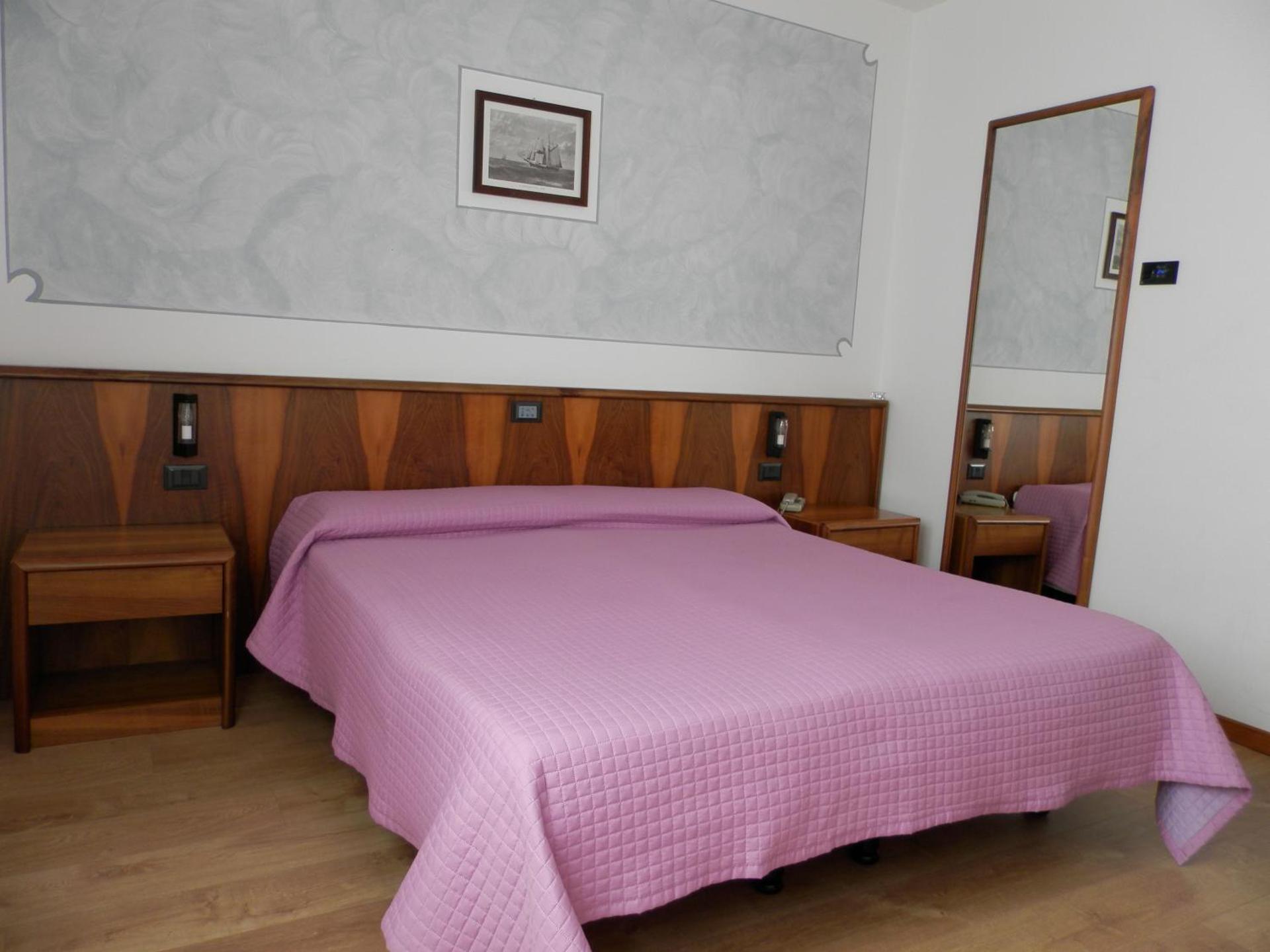 Continental Hotel - Photo 41