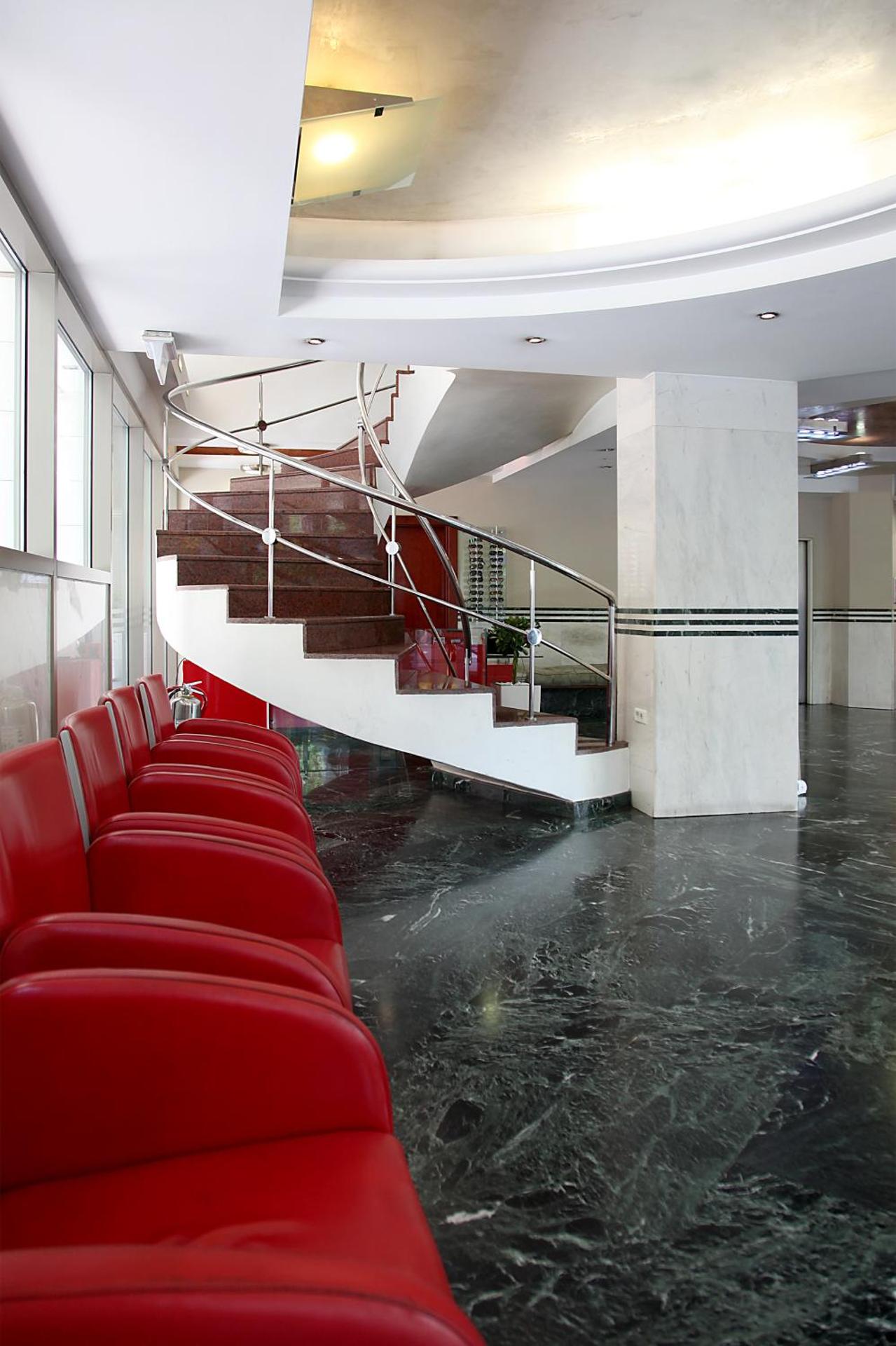 Dorian Inn - Sure Hotel Collection by Best Western - Photo 69