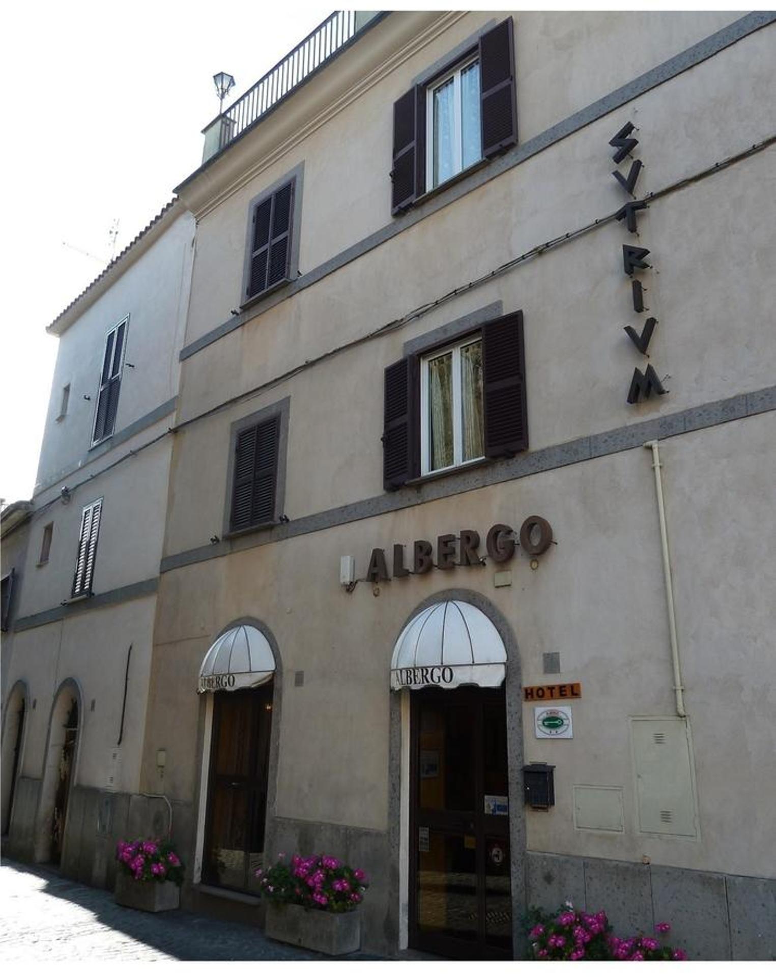 Hotel Sutrium - Photo 3