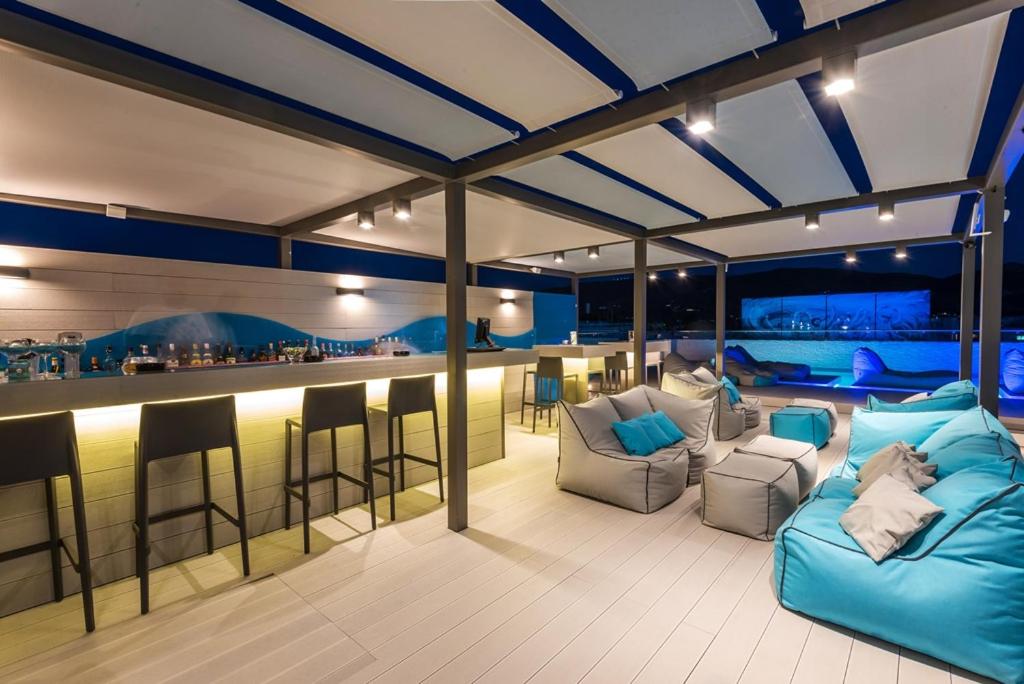 Maritina Hotel - Photo 40