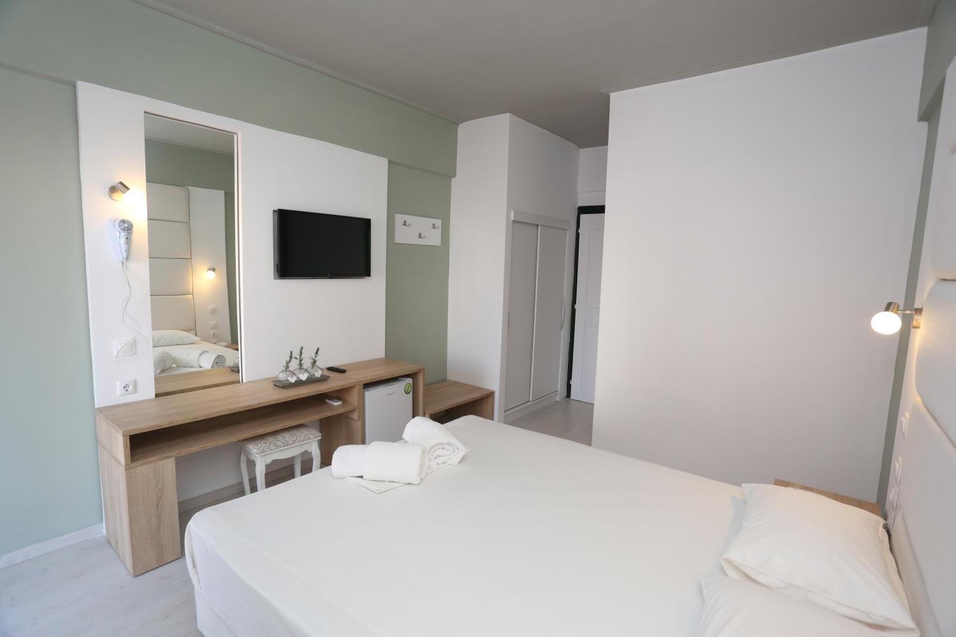 Sun Hotel - Photo 47