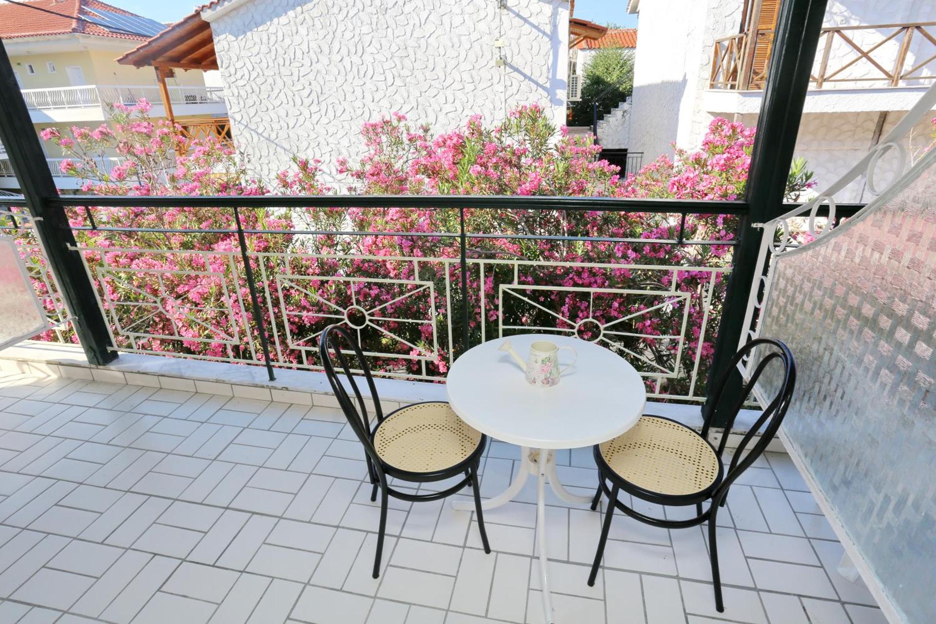 Sun Hotel - Photo 50