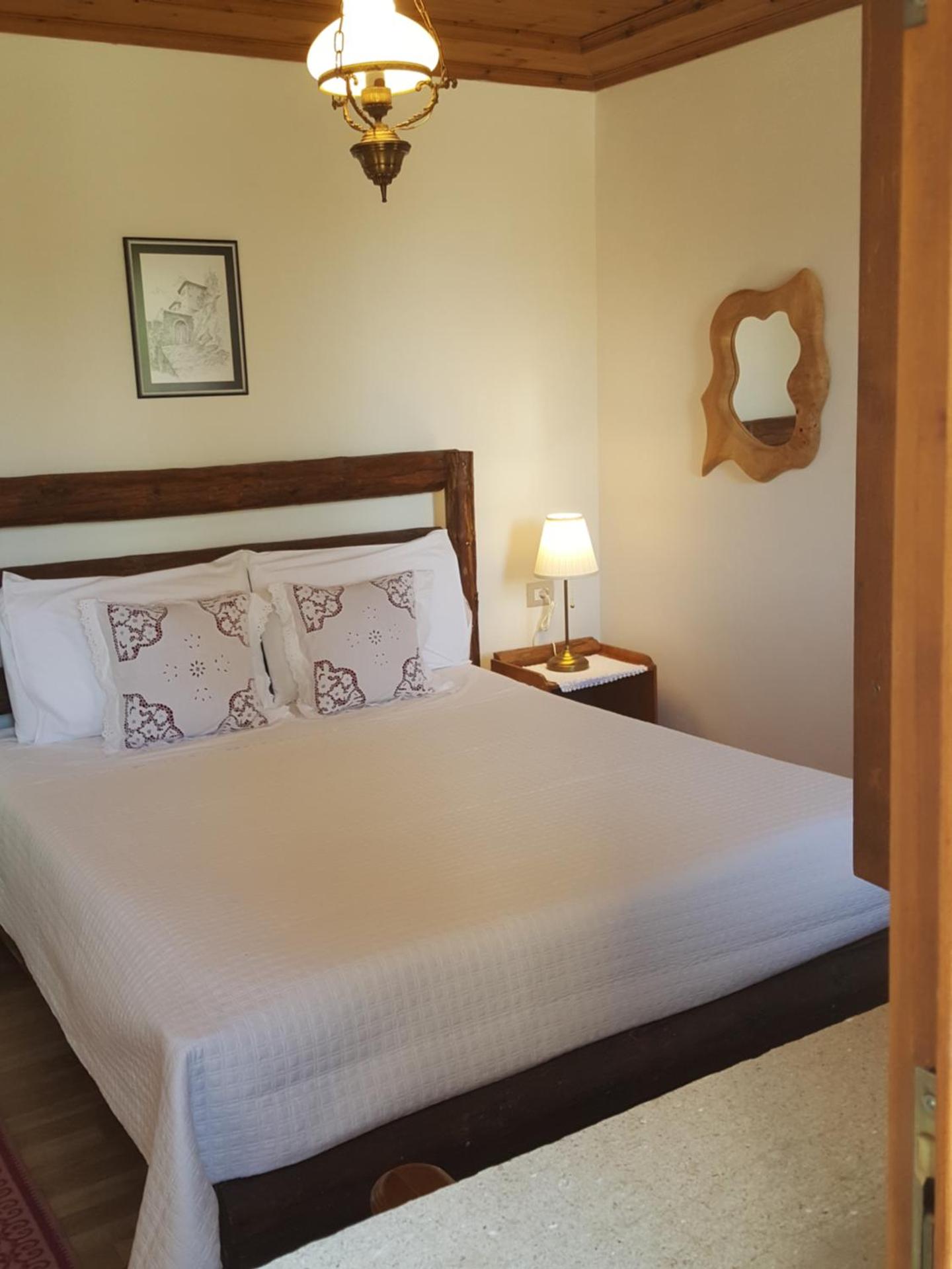 Hotel Gjirokastra - Photo 45