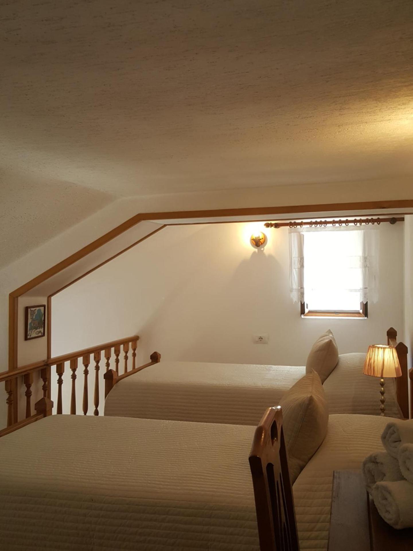 Hotel Gjirokastra - Photo 38