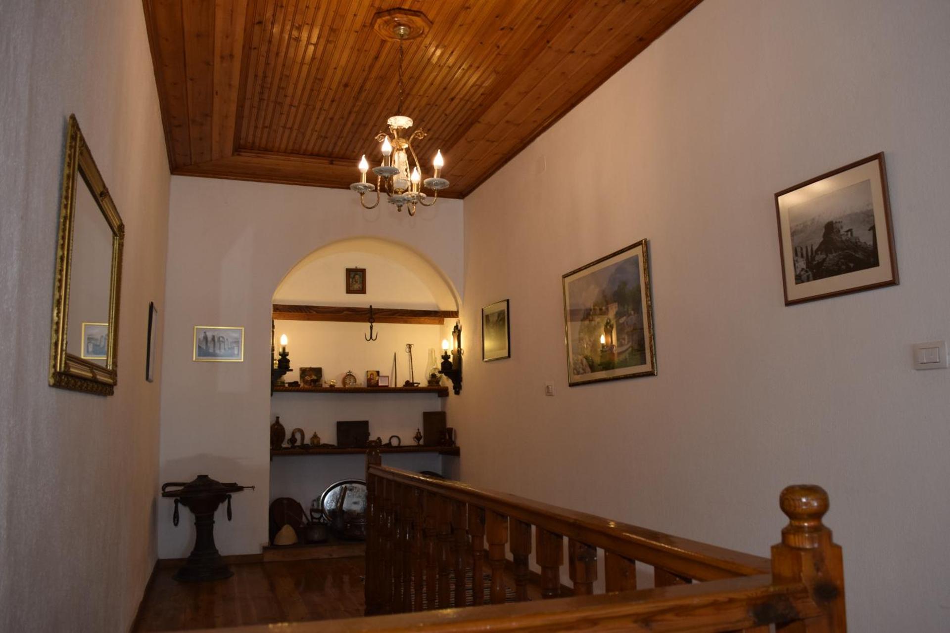 Hotel Gjirokastra - Photo 24