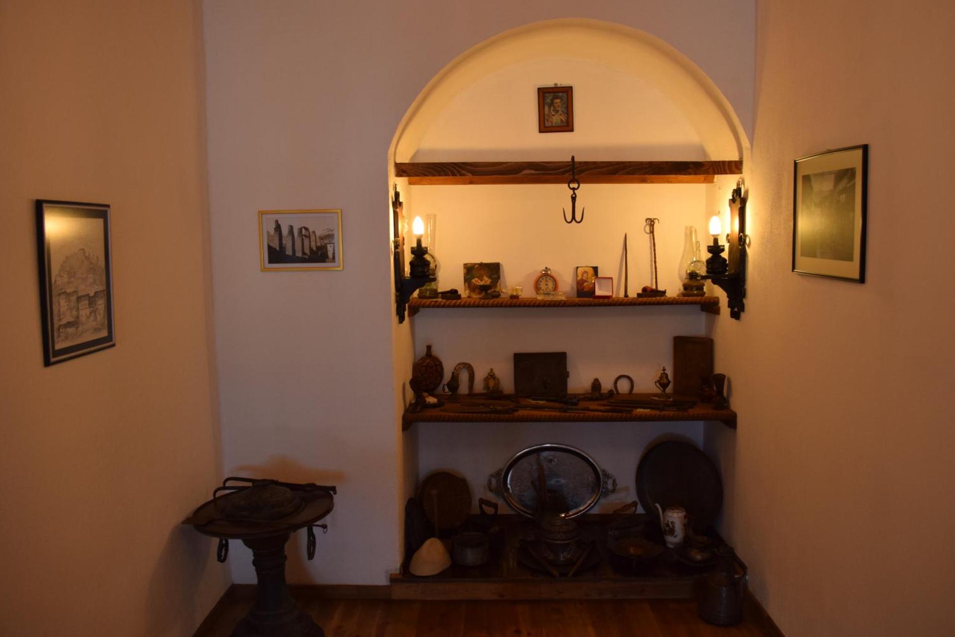 Hotel Gjirokastra - Photo 20