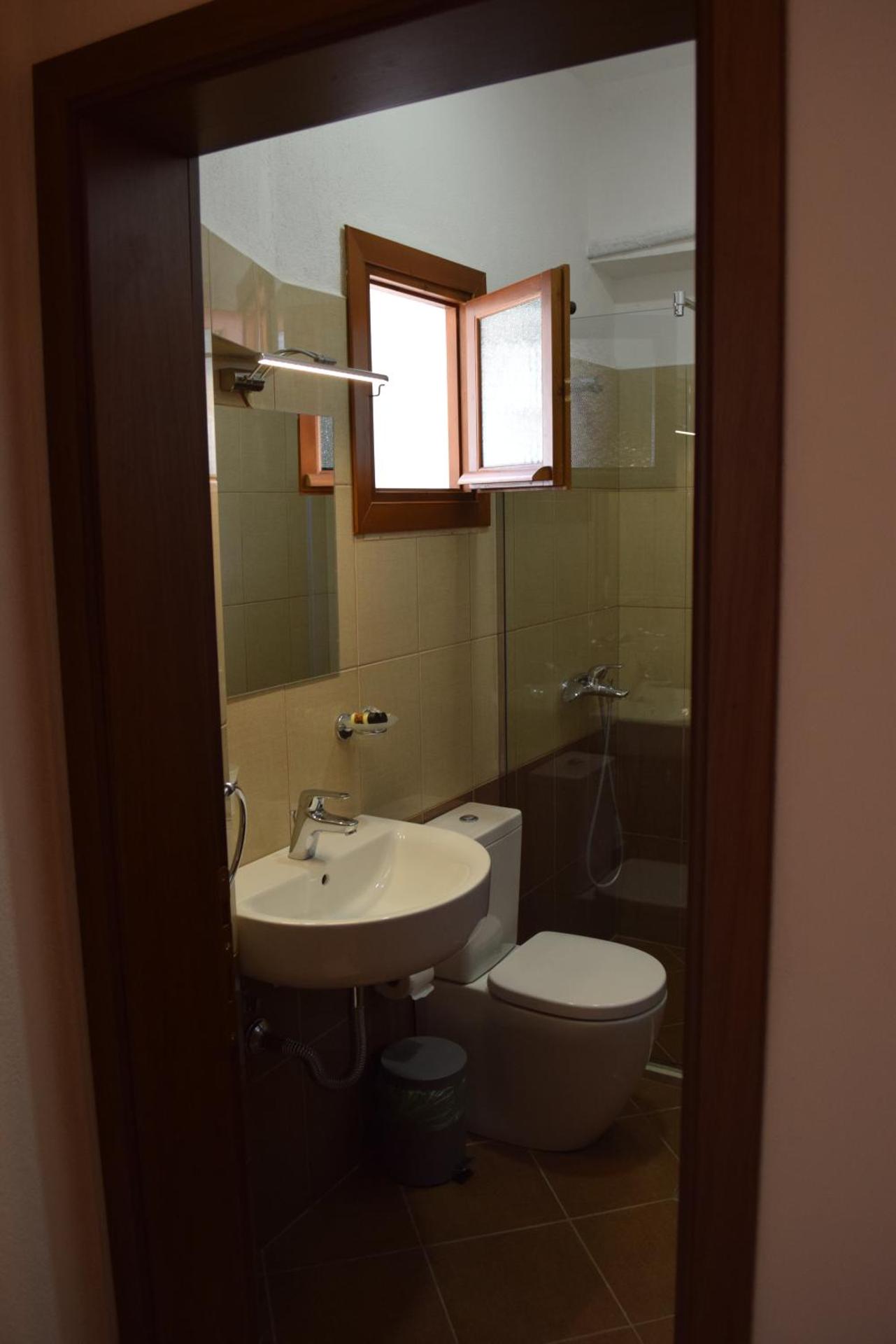 Hotel Gjirokastra - Photo 71