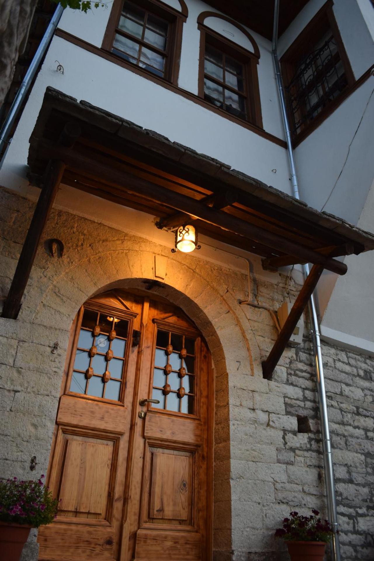 Hotel Gjirokastra - Photo 115