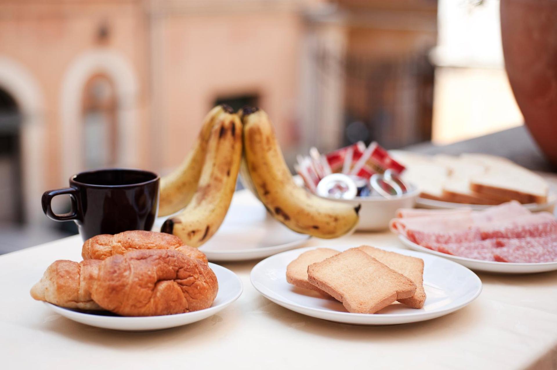 History Suite - Photo 21