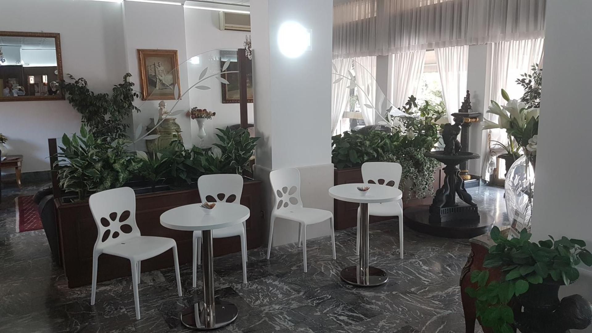 Hotel Minerva - Photo 111