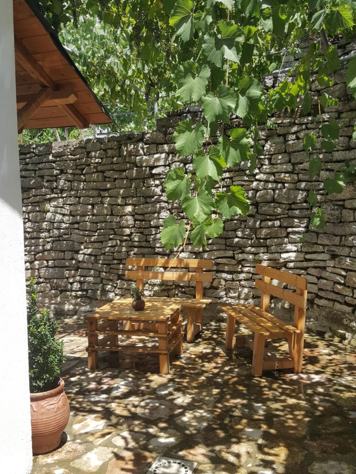 Hotel Gjirokastra - Photo 39