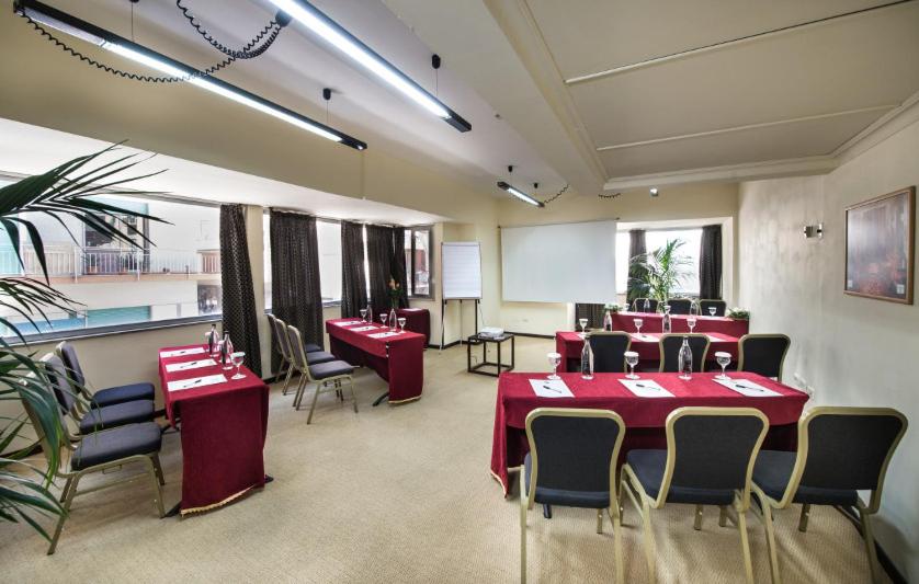 Hotel Royal Palace - Photo 48