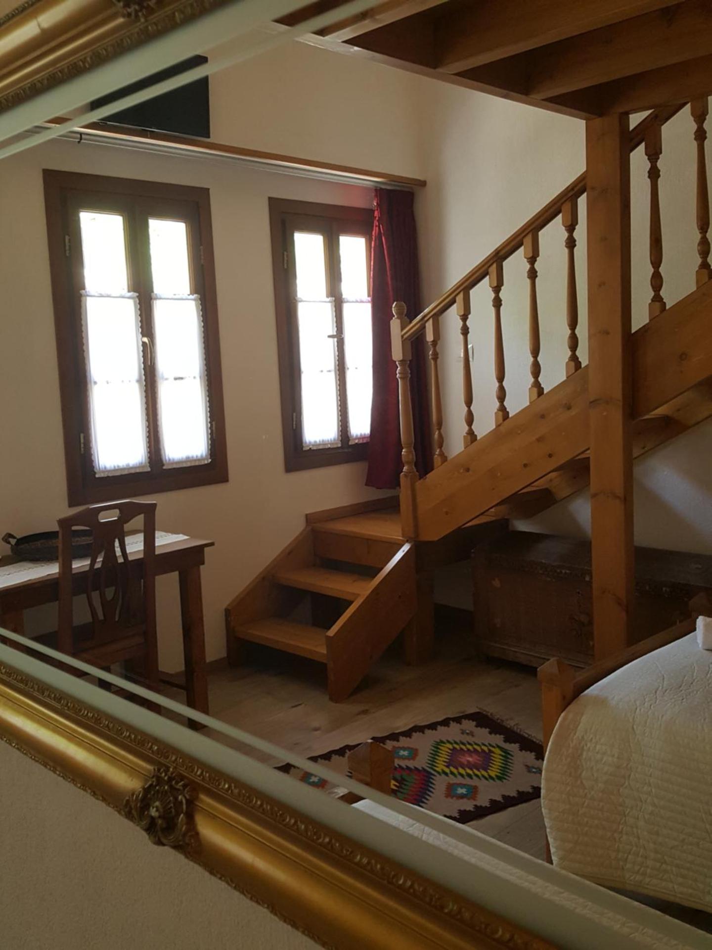 Hotel Gjirokastra - Photo 93