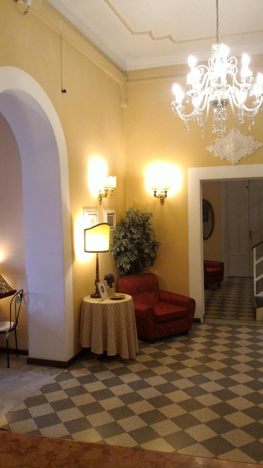 Hotel del Centro - Photo 49