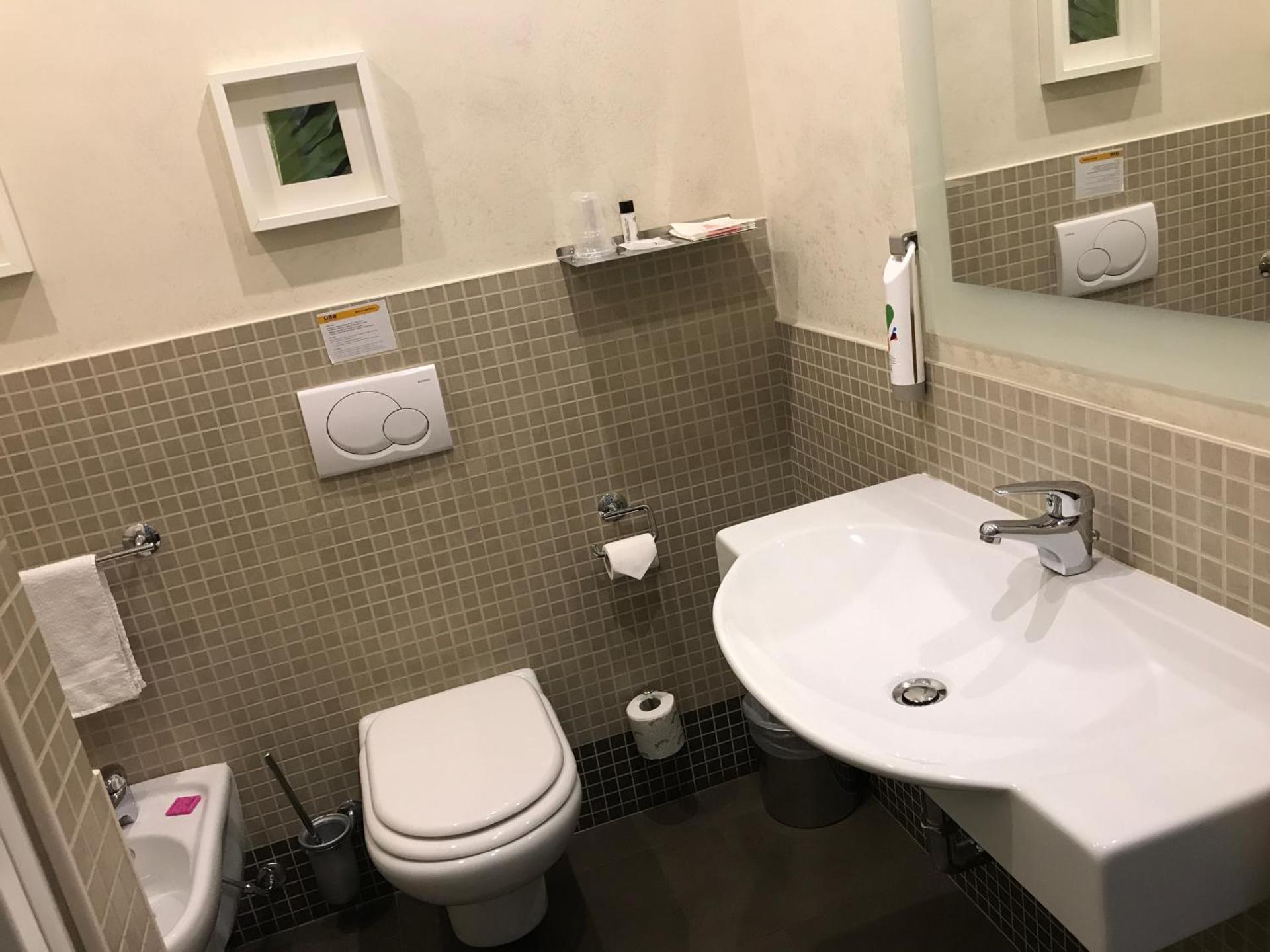 Bis Hotel Varese - Photo 58