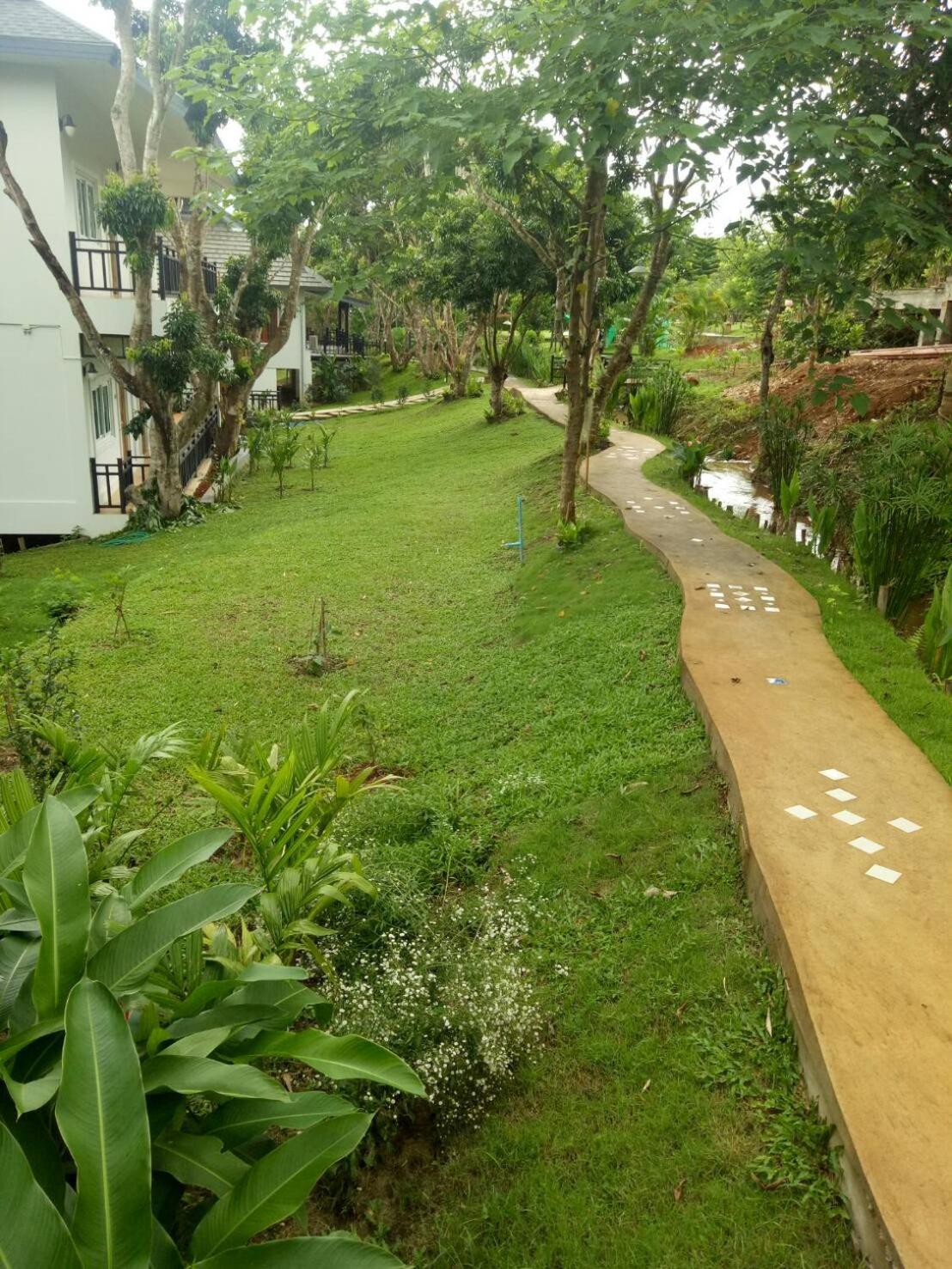 Buraphat Resort - Photo 151