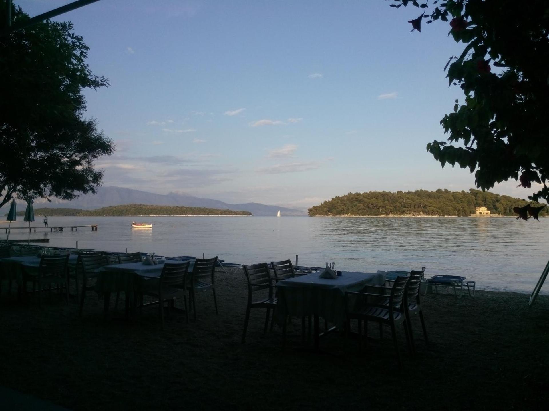 Avra Beach Hotel - Photo 54