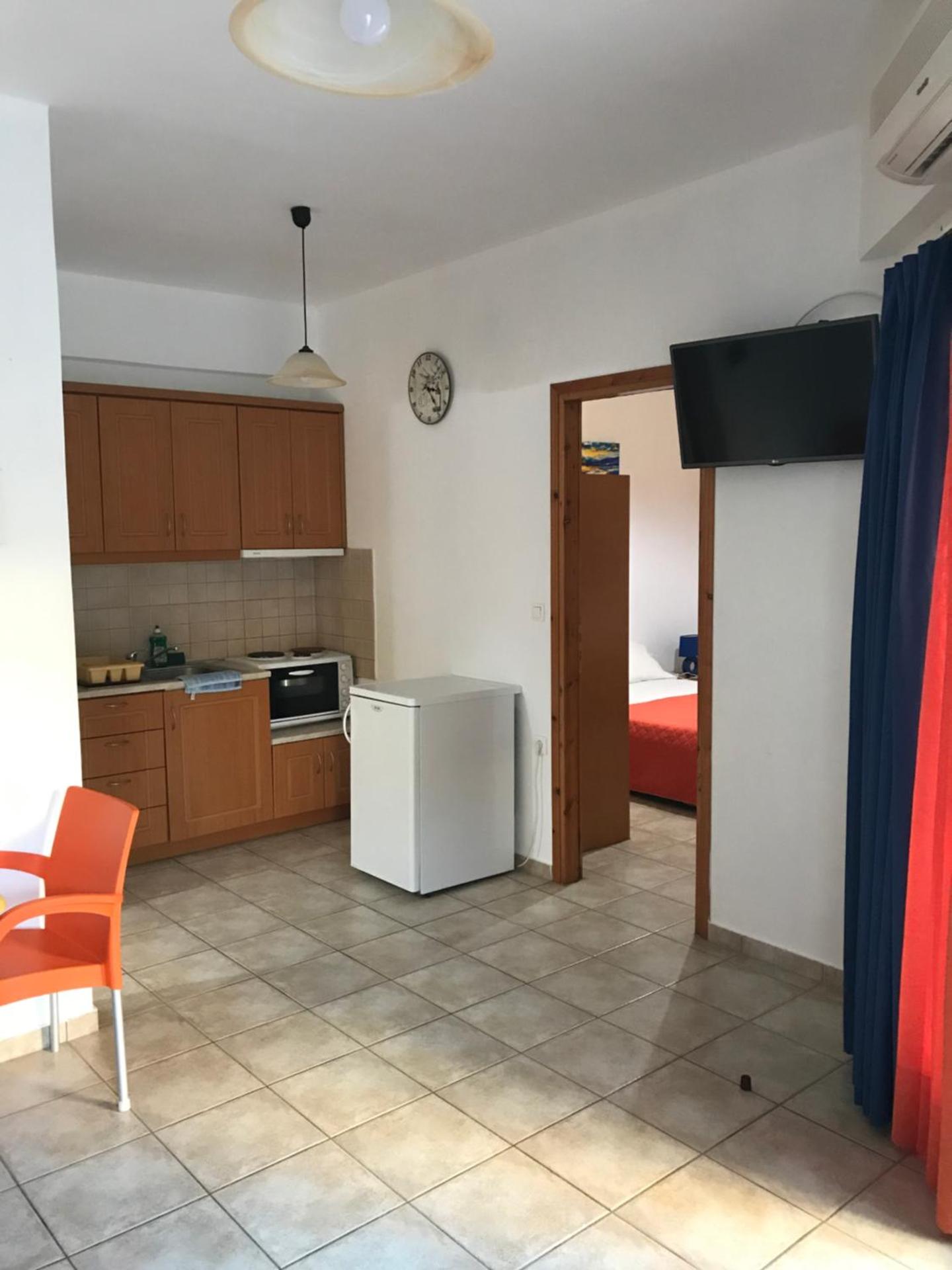 Vrisi Apartments & Villa - Photo 39