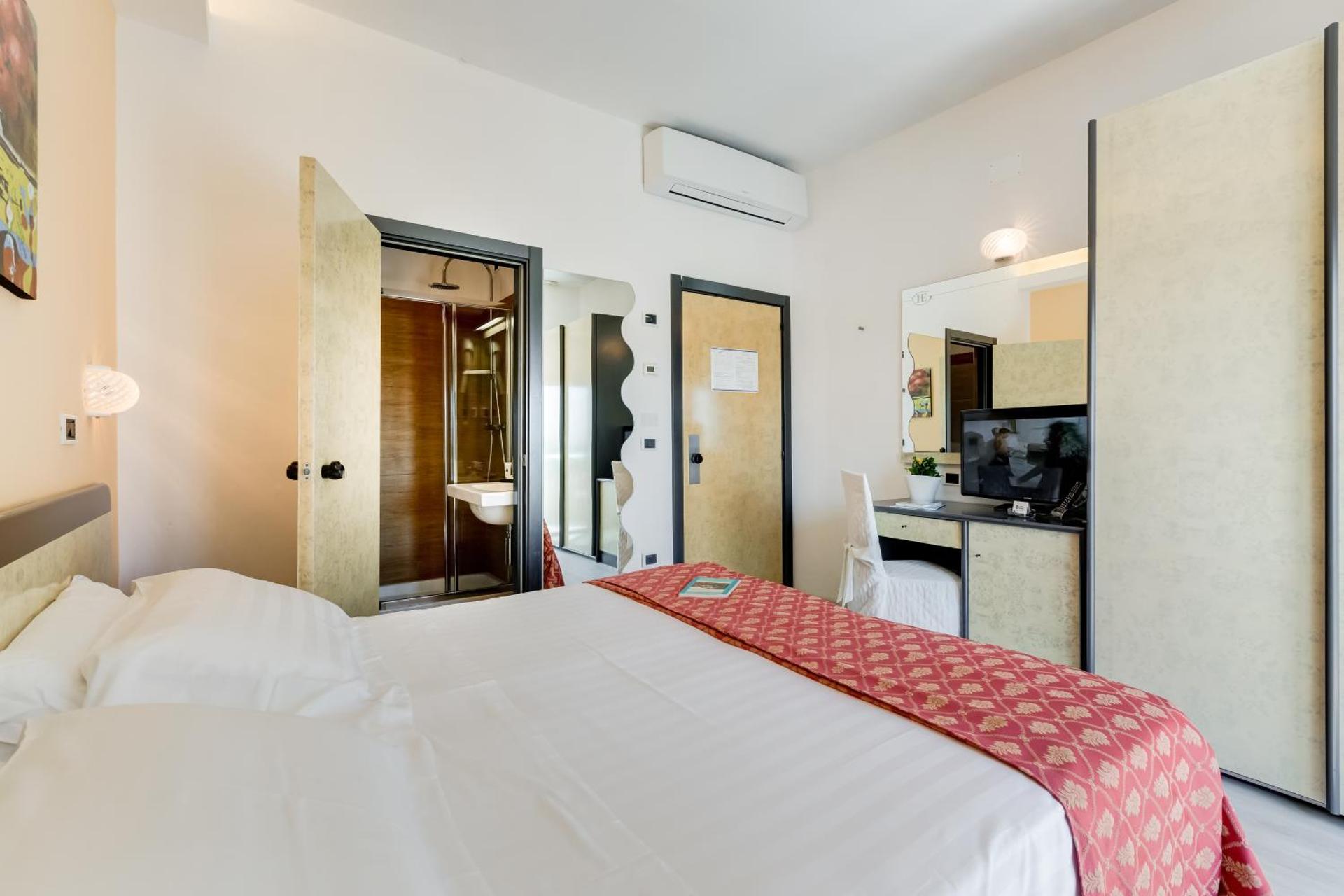 Hotel Europa Beach Village - Photo 42